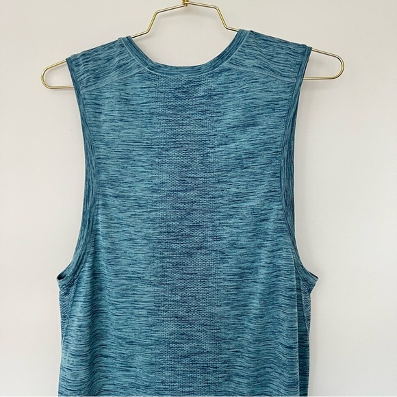 Lululemon Athletica Metal Vent Muscle Tank Heathered Blue Size Small Seamless - Picture 10 of 14